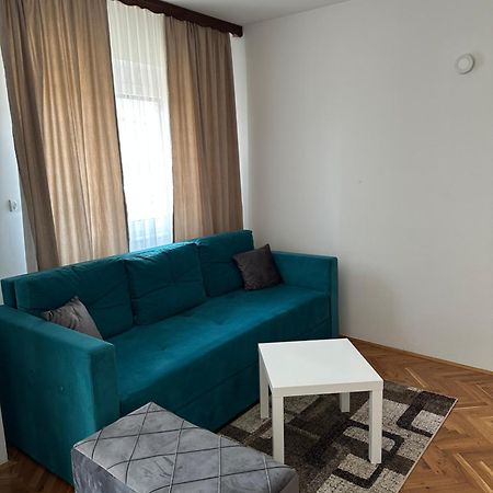 Una La Unica Bihac Luaran gambar